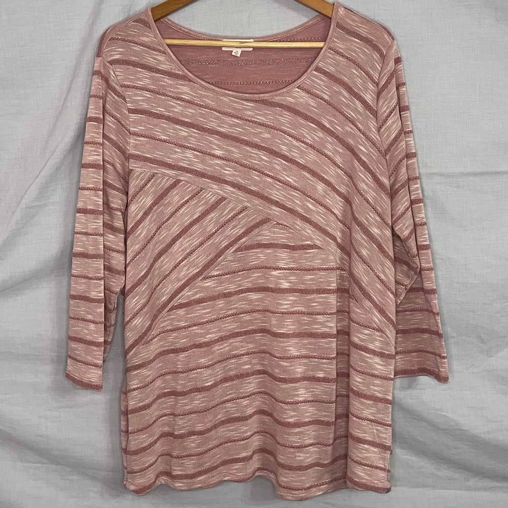 Soleilee (Dress Barn brand) Two-Tone Pink Textured Stripe Sweater in 2X